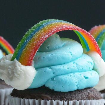 How to decorate cupcakes for your zodiac sign