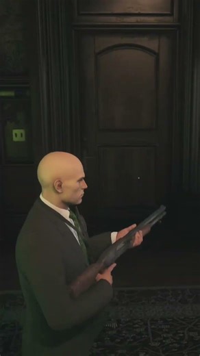 out the window you go Hitman 3 ps5 gameplay