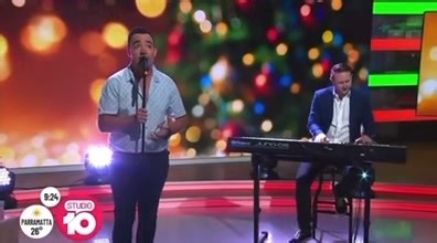 December is here 🎶🎁🎄 | Jason Owen