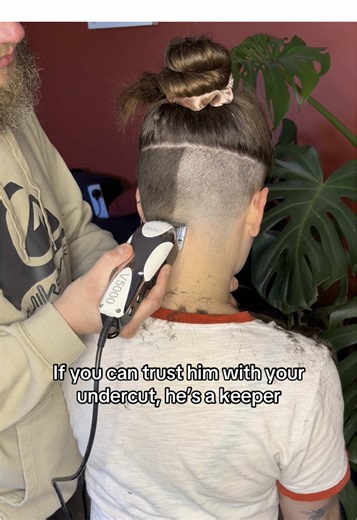 Trustworthy Hairdressers for Undercut Transformations