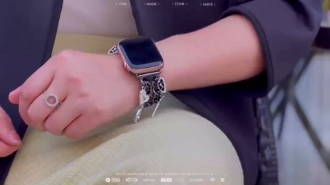 Bracelet Band with Cute Charm Compatible for Apple Watch 42mm 44mm 45mm 46mm 49mm Women, Cuban Chain Strap for iWatch Series 10 9 8 7 6 5 4 3 2 SE Ultra 1/2, Pink/Gold