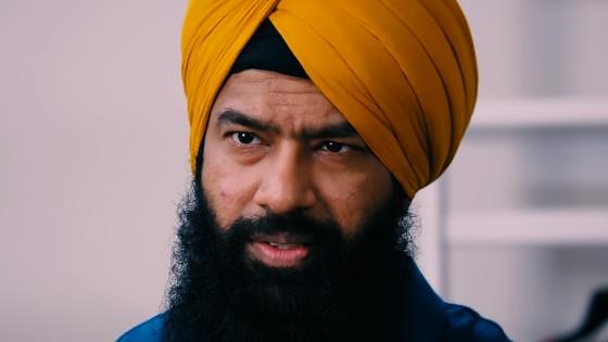 Saleswoman kicks out man with turban, what happens is shocking | Dhar Mann