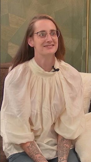 Ilona helpt de barbier een stukje mee! | Lang Leve de Liefde