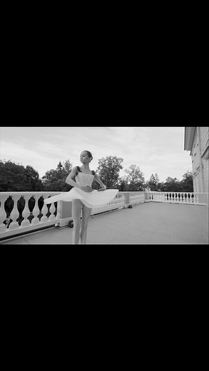 🩰RUSSIAN MASTERS BALLET- Summer Intensives & Auditions 2025 @russian_masters_ballet Russian Masters Ballet is a long-lasting project that aims at providing students all over the world with first class ballet education by organizing renowned international courses based on the Vaganova Method for more than 10 years. In close cooperation with the VAGANOVA academy and important ballet personalities we find ways to combine hard dedicated work with professional knowledge and cultural enrichment givin