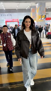 Sonal Chauhan Dazzles with Her Beautiful Appearance #sonalchauhan #fashion #beauty #viral #reels | Paps Central