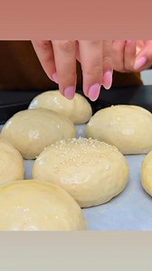 11K views · 42 reactions | These buns come together in just 30 minutes! Give them a try and let me know how it goes. 殺 #BurgerBuns #recipe | Minoomakesstuff | Facebook