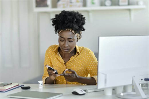 Tips for Monitoring and Controlling Blood Sugar Levels