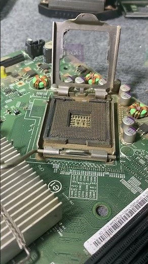 CPU Installation Intel Pentium E6750 #shorts