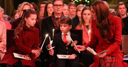 Kate's special thanks as she hosts Christmas carols