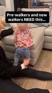 This simple exercise does more for the brain than it looks like 🧠✨ SAVE THIS ONE! When pre-walkers and new walkers stabilize on an uneven surface, the brain is forced to constantly recalibrate ⚖️ As the body wobbles and adjusts, the brain is: • 🌀 mapping gravity in real time • 🧠 integrating vestibular input • 🦶 refining proprioceptive feedback • 🔁 updating balance strategies • 🧍 strengthening postural control Uneven surfaces remove predictability — and that’s the magic ✨ The brain can’t re