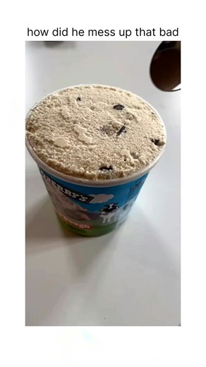 Bitcoin Clips | Crypto on Instagram: "Follow for more What if I told you there’s a country that accidentally skipped an entire day — and no one experienced it? Fun fact: In 2011, the Pacific island nation of Samoa skipped December 30 entirely. To better align its business week with Australia and New Zealand, Samoa moved to the other side of the International Date Line. On the calendar, Friday, December 30 simply never happened. People went to sleep on Thursday the 29th and woke up on Saturday th