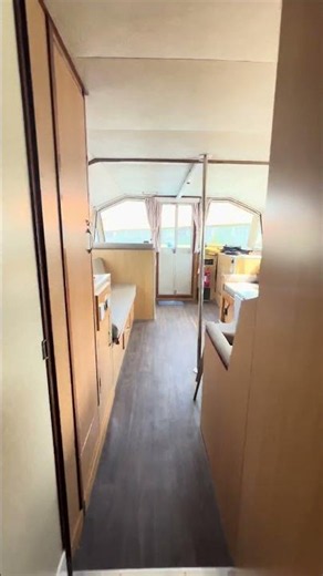 🚤 Take a Tour of our Oyster Gem | Norfolk Broads Boat Hire 🌊✨ #norfolkbroads #Boathire