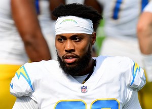 Former NFL Player Jessie Lemonier Dies At 25, Was Expecting His First Child With Girlfriend - Blavity