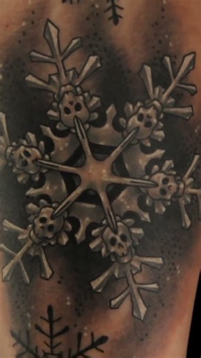 Nows the time to let your holiday tattoos shine ❄️ #InkMaster