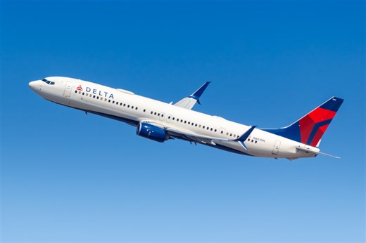 FAA investigates why flap detached from a Delta B737 wing