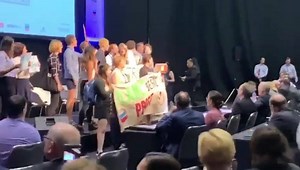 136K views · 4.5K reactions | Incredible scenes at the ‘Australasian Oil & Gas’ Expo happening at Perth Convention Centre today as a group of dedicated young people crashed the main event to demand #ClimateAction now!!! ✊✊✊ All power to you  School Strike 4 Climate Greta Thunberg | Senator Jordon Steele-John | Facebook