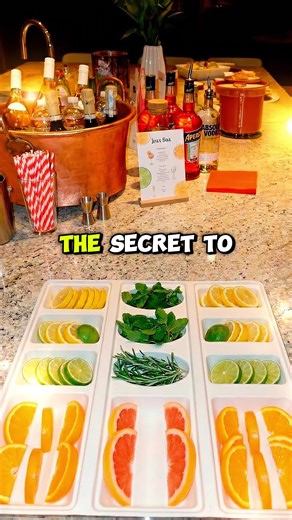 The DIY Aperol Spritz Bar 🍊🍹 The secret to a great house party? Let the guests make their own drinks. 🥂 We set up this stunning Cocktail Station using the Throwaway Buffet to hold all the garnishes. Why? Because cutting boards leak fruit juice all over the granite, and 10 tiny bowls look messy. 🍊 Slots: Keep the orange & grapefruit wheels upright. 🌿 Ovals: Perfect for fresh mint & rosemary. 🍋 Decks: Hold the limes & lemons. Build your drink, enjoy the night, and toss the sticky fruit tray 