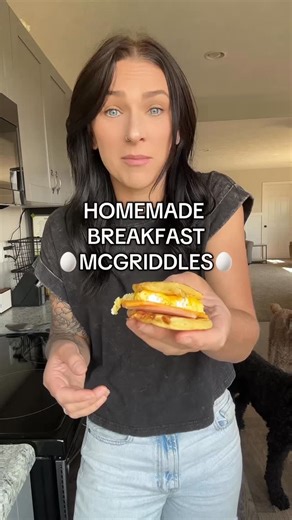 Erica | Anderson Acres on Instagram: "HOMEMADE BREAKFAST MCGRIDDLES Head to the Recipes Highlight on my page for the recipes on …. Homemade Syrup Homemade Pancake Mix Homemade Kodiak Protein Pancake Mix Ingredients Pancakes 1/2c Pancake Mix 1/2c Milk 1 Egg Combine and make the pancakes. Before flipping, drizzle syrup over the pancake. 4-5 Eggs 1 Tbsp Milk Whisk in a bowl. Pour in a well greased pan. Bake in the oven at 350 for 8-11 minutes. Slice into squares. Assemble the breakfast sandwich by 