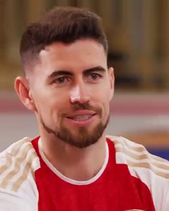 ☕️ Introducing the Coffee Cup challenge with Jorginho, Emile Smith Rowe and Fabio Vieira… Who’d make the best barista out of our Gunners? 🤔 🤝 Lavazza | Arsenal