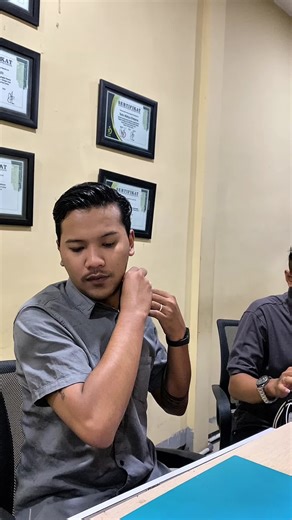 ini bukan Kompilasi, ini KOMPLIKASI Mbakkkk😭😭😭😭 #platinumservice #serviceiphonemalangkota #iphone #serviceiphonesurabaya #iphonesurabaya #iphonemalang #serviceiphonemalang #serviceiphonemalangraya #iphoneindonesia