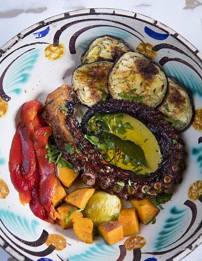 Poulpe portugais à lagareiro pour 4 personnes - Recettes - Elle à Table