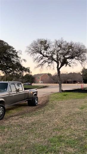 #viral #obs #1995f350 #dually #7🌲powerstroke #pepaw #truck #dooly #dually #treanding #duallytrucks #grey #trending #trucktok #tiktok