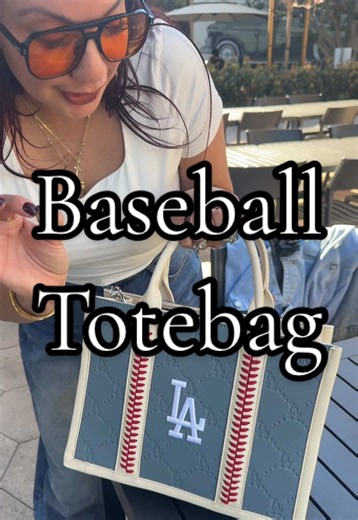 Baseball stitching. Structured shape. Subtle LA embossing all over. This is not your average game day tote. She’s roomy enough for snacks, sunscreen, lineup cards… and still looks put together. Sports mom but make it chic. Linked for my Dodgers girls ⚾️💙 #baseball #totebag #pursetok #tiktokshopcreatorpicks #baseballmom