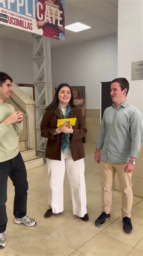 ¿Quién conoce mejor a su compañero? 👀⚡ En este primer episodio de SICAI / NOCAI, Javier y Juandi se enfrentan al reto: preguntas de ingeniería, decisiones rápidas y solo dos opciones… SICAI o NOCAI. ¿Confiarán en que el otro sabe la respuesta… o pensarán que no tiene ni idea? 😏 Dale al play y descubre quién acierta de verdad. #SICAINOCAI #Ingeniería #ComillasICAI