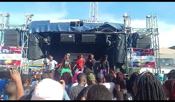 New week, new vibes.. let's start it off right and crush our goals with dance#zimdancers #trendingvideo #zimtiktokers🇿🇼🇿🇼🇿🇼 #afro #afrobeatslond