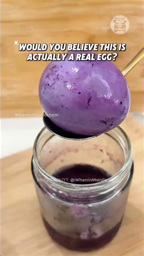 Rubber Egg?! 🤯🥚 This viral kitchen science experiment is actually so satisfying! ✨ #Hack #Easter
