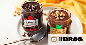 Lindt has turned their scrumptious chocolate into a spread, and my breakfast is about to be lit