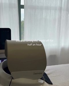 Dermalux LED on Reels