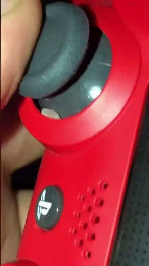 Look how I fix my damaged PS4 controller after throw it on water
