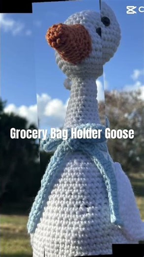 Grocery Bag Holder Goose pattern by Stitched by Shari #crochet