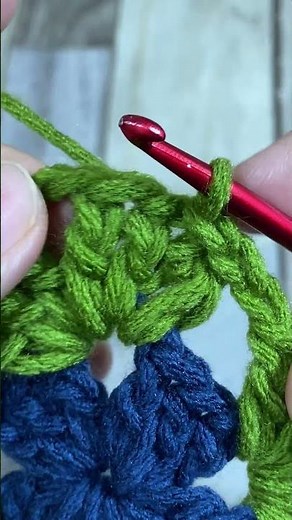 THE CROCHET SQUARE YOU CAN’T IGNORE #short #grannysquare