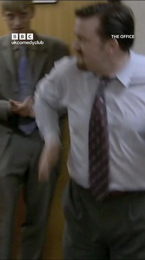 The Classic David Brent Dance - Hilarious UK Comedy