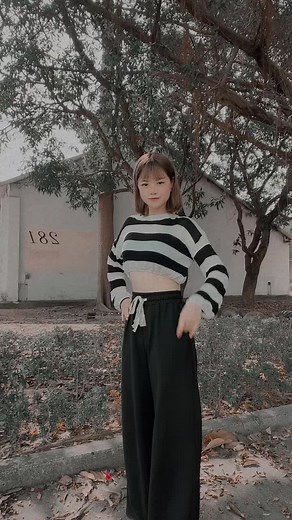 中國舞茹茹 vs Taiwan Dance: 敲敲敲 搖搖搖🎵