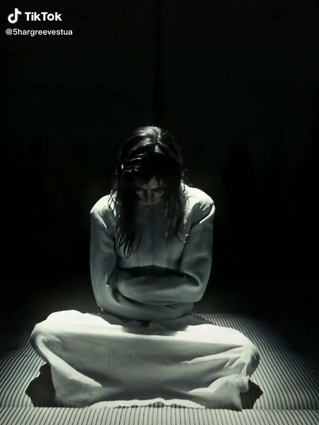 Dark Shadows 2012 Scenes Featuring Bella Heathcote and Johnny Depp