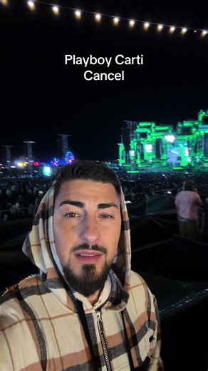 Videoclipul lui patrickdeac (@patrickdeac) despre beach please