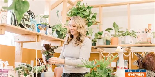 Everyday Iowa - Ladies Night in Main Street West Branch!