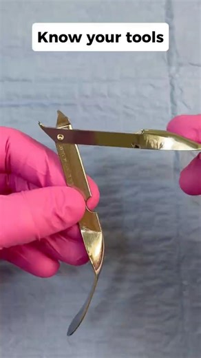 Using a Staple Remover Incorrectly will Cause Tissue Damage 🛠️ #clinicalskills #stitches