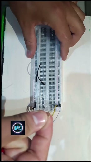 Cómo crear una lámpara básica con pocos componentes #fypシ #tutorial #viralvideo #tips #diy