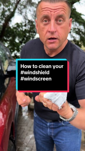 Effective Methods to Clean Your Windshield: Life Hacks & Tips