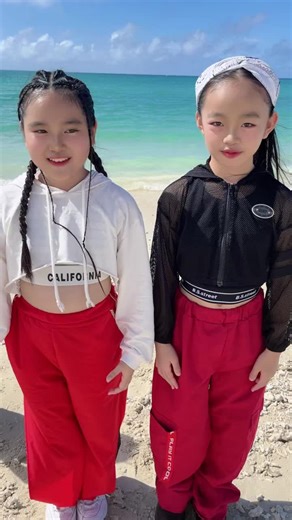 #GiveLove #沖縄 #美らさんビーチ 海がきれいだった🐬🫧‪