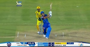 Q2: CSK vs DC – Trent Boult Six