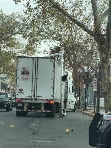 #funny #freight #logistics #cargo #trucking