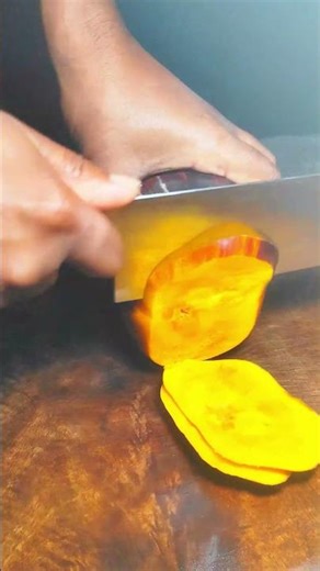 Amazing Palm Tree Trimming – Satisfying Video #shorts #palm cutting #trending #asumir #satisfying