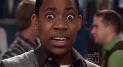 "Les villageois sont la parfaite définition de l'hypocrisie""Le jour où Sasuke a compris que le mangas s'appelait Nauto""Qui se rappelle de ce combat dans la chatte a Sakura"