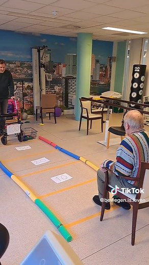 Beweging Ouderzorg: Pittenzak Werpen in Activiteiten