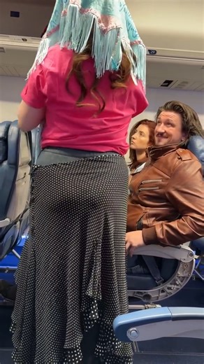 295K views · 832 reactions | The air conditioning broke on this flight!  This video was produced by Network Media and Network Media Is So Dramatic | Mr. Verde's Skits & Scenes | Facebook